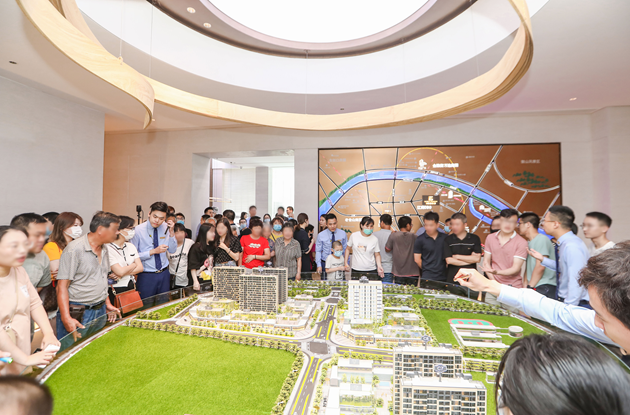 金輝觀瀾云著營銷中心